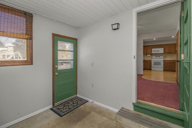 7064 Glenross Road, Woodbury, MN 55125