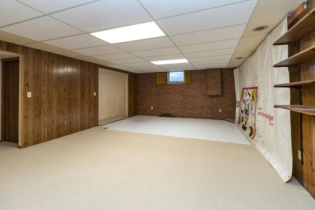 7064 Glenross Road, Woodbury, MN 55125