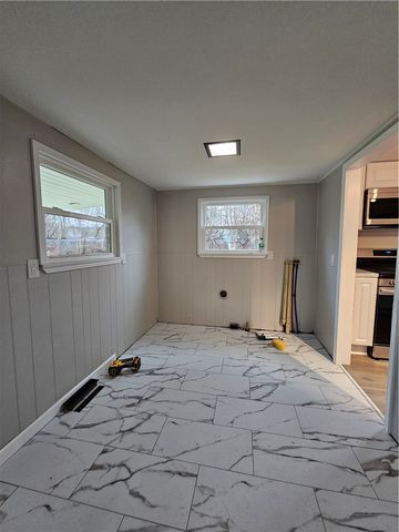 76 Hammond Street, Big Flats, NY 14814