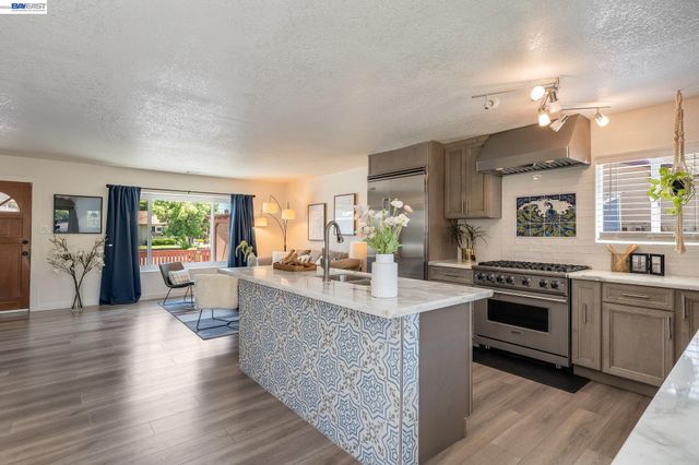4763 Piper St, Fremont, CA 94538