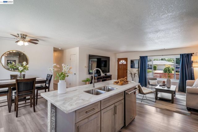 4763 Piper St, Fremont, CA 94538