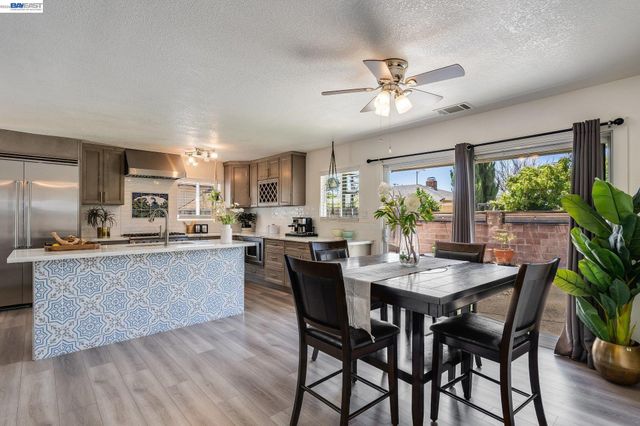 4763 Piper St, Fremont, CA 94538