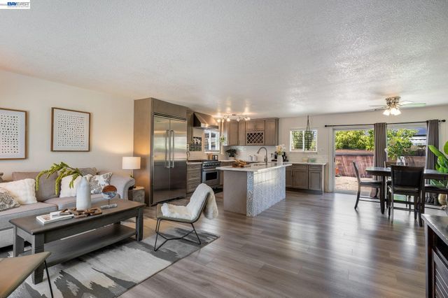 4763 Piper St, Fremont, CA 94538