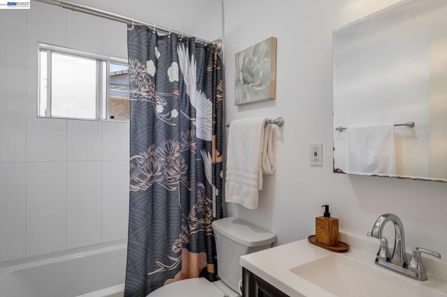 4763 Piper St, Fremont, CA 94538