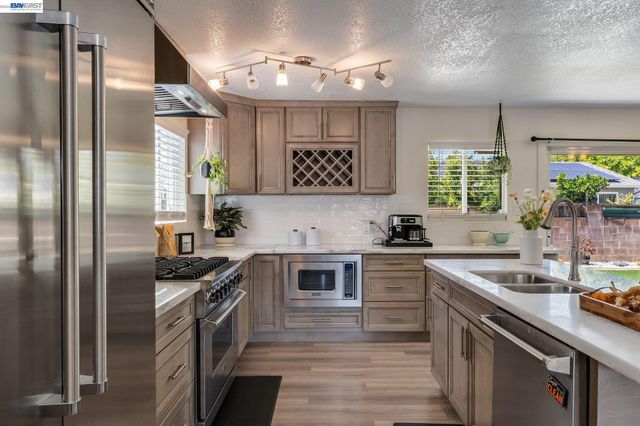 4763 Piper St, Fremont, CA 94538