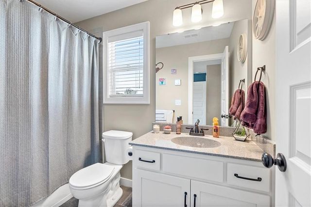 16972 S Hunter Street, Olathe, KS 66062