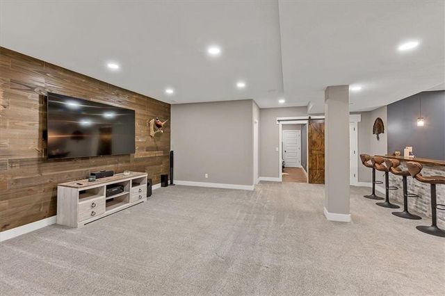 16972 S Hunter Street, Olathe, KS 66062