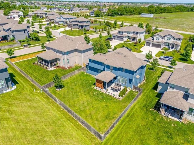 16972 S Hunter Street, Olathe, KS 66062