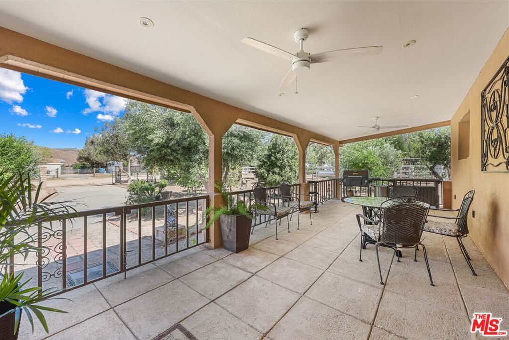 Image 21 of property listing at 640 Foreston Drive, Acton, CA 93510