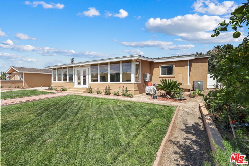 Image 23 of property listing at 640 Foreston Drive, Acton, CA 93510