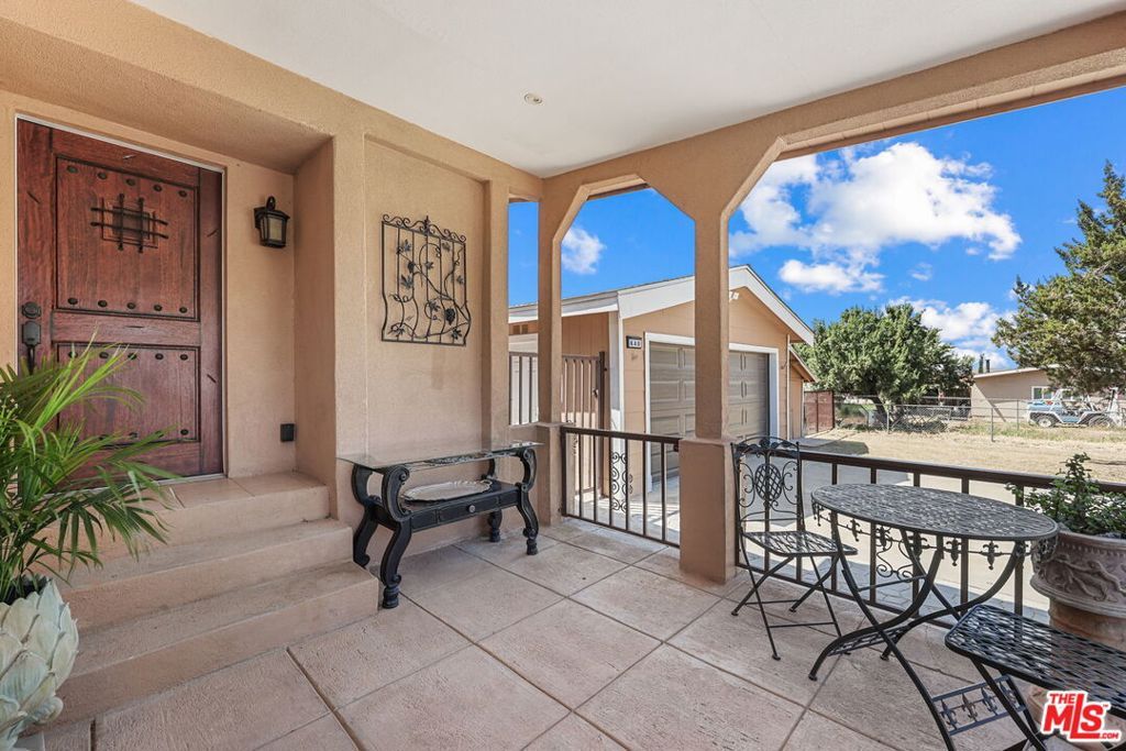 Image 3 of property listing at 640 Foreston Drive, Acton, CA 93510