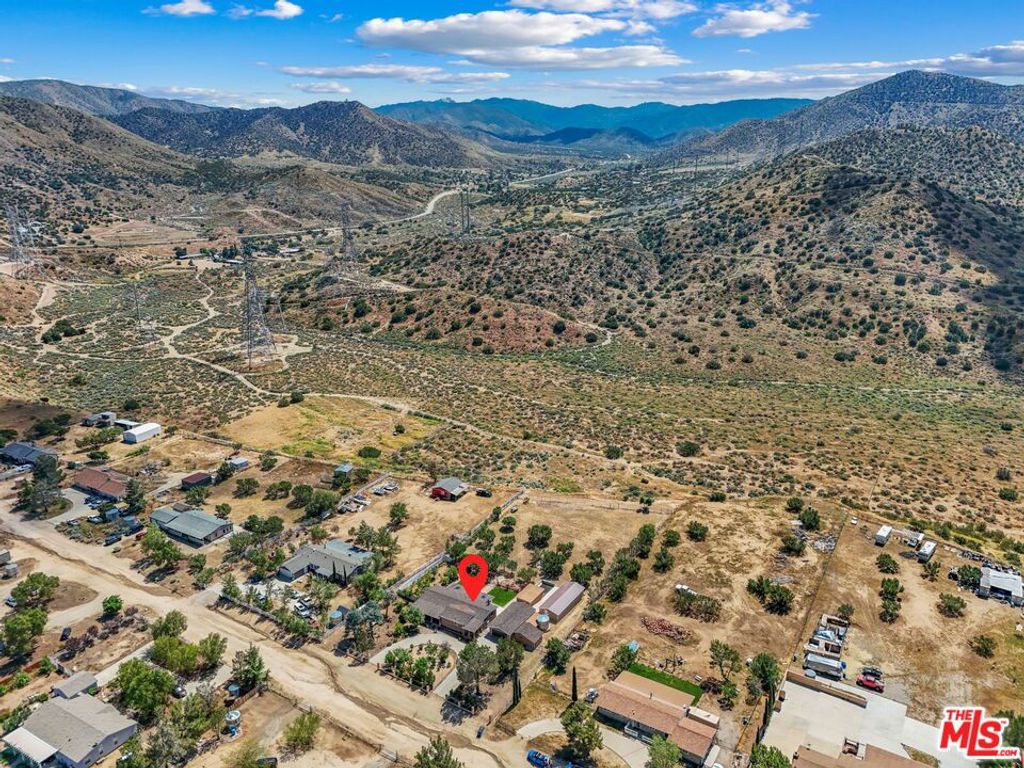 Image 38 of property listing at 640 Foreston Drive, Acton, CA 93510