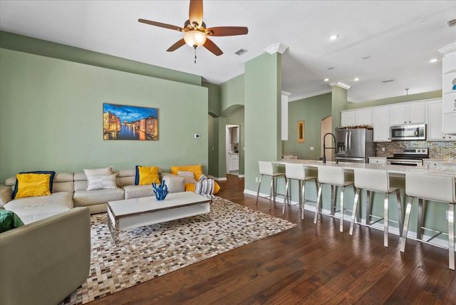 9145 HIGHLAND RIDGE WAY, Tampa, FL 33647