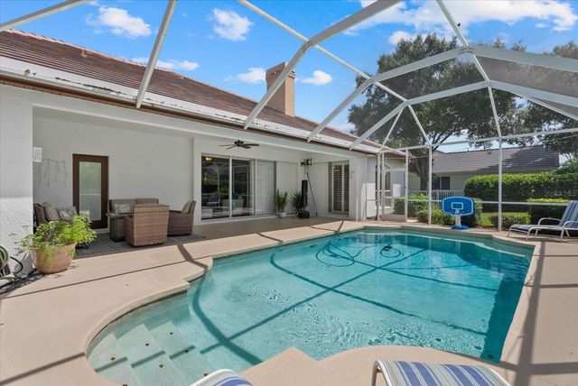 9145 HIGHLAND RIDGE WAY, Tampa, FL 33647