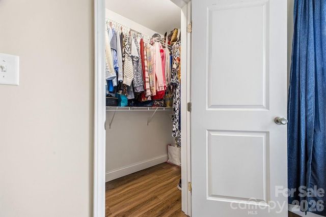 9 Half Moon Drive, Swannanoa, NC 28778