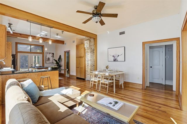 216 NE 6TH STREET, Gainesville, FL 32601