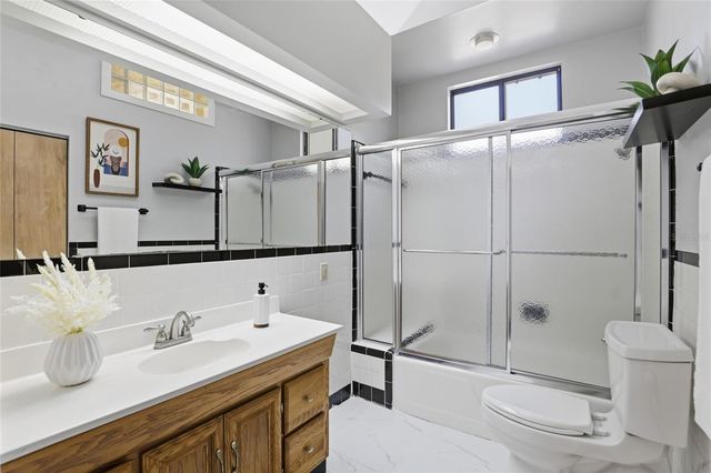 216 NE 6TH STREET, Gainesville, FL 32601