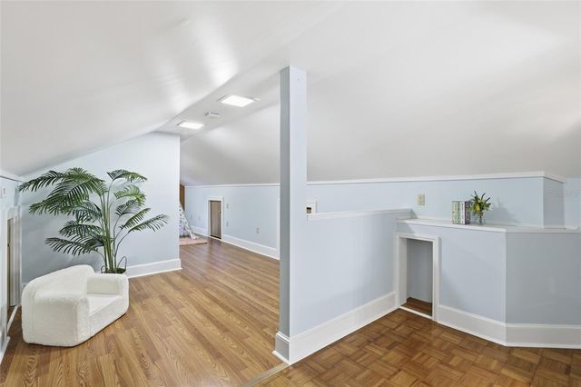 216 NE 6TH STREET, Gainesville, FL 32601