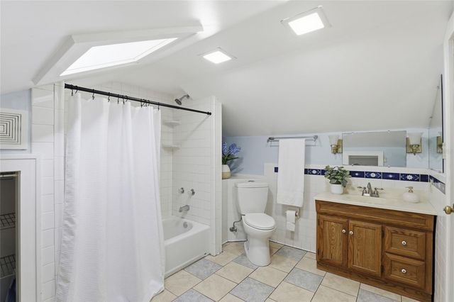 216 NE 6TH STREET, Gainesville, FL 32601