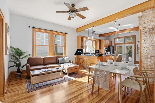 216 NE 6TH STREET, Gainesville, FL 32601