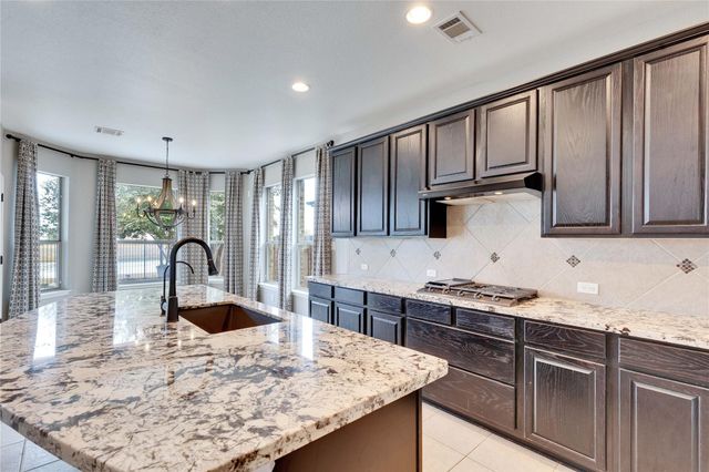 208 Norcia LOOP, Liberty Hill, TX 78642