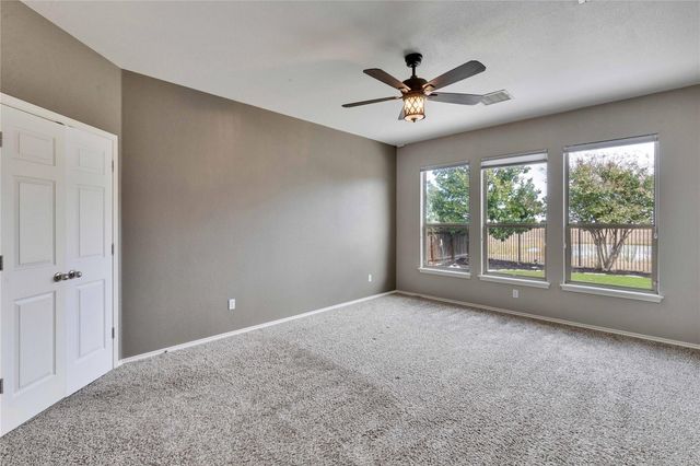 208 Norcia LOOP, Liberty Hill, TX 78642