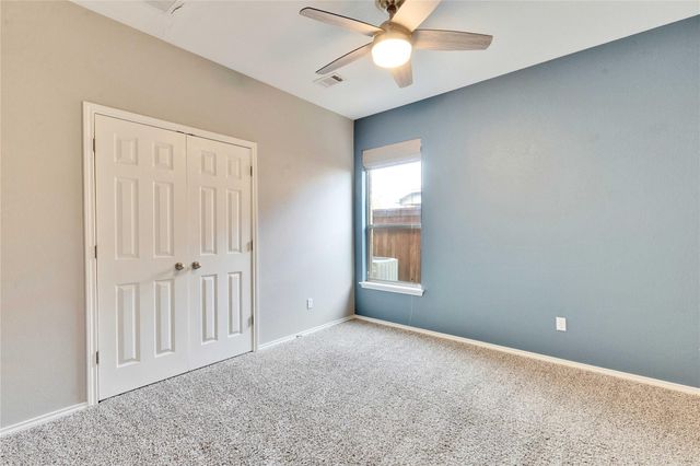 208 Norcia LOOP, Liberty Hill, TX 78642