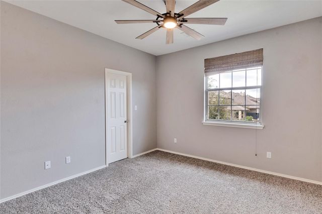 208 Norcia LOOP, Liberty Hill, TX 78642