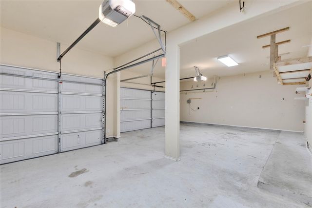 208 Norcia LOOP, Liberty Hill, TX 78642