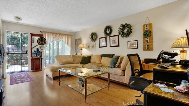 1013 W Orangewood, Anaheim, CA 92802