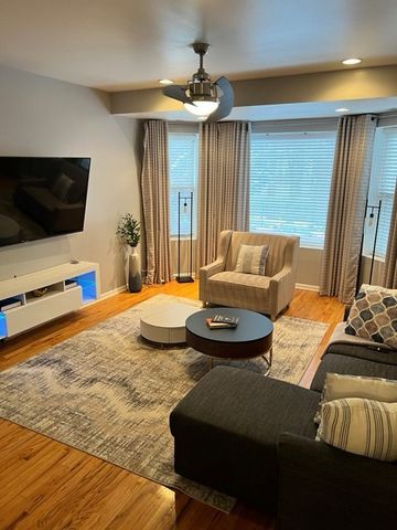 7926 S Drexel Avenue 1, Chicago, IL 60619