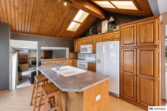 3613 S 155th Street, Omaha, NE 68144