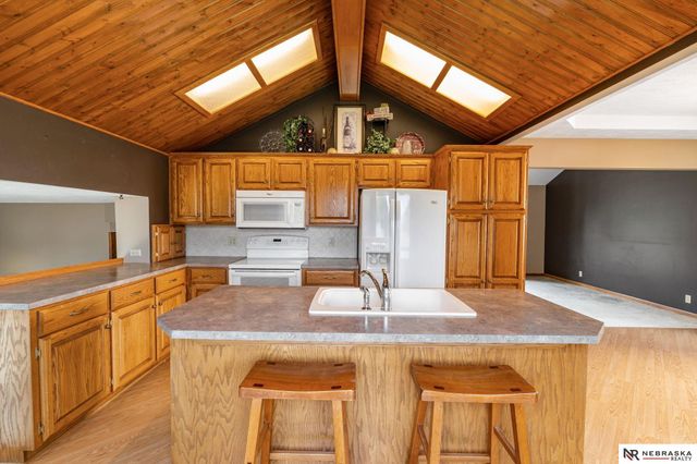 3613 S 155th Street, Omaha, NE 68144