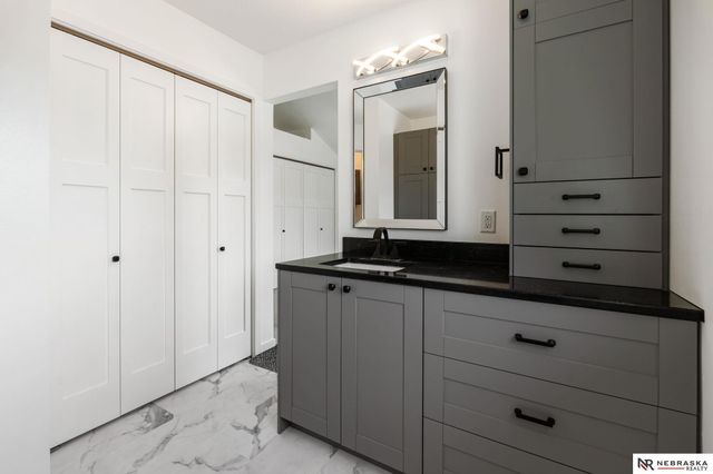 3613 S 155th Street, Omaha, NE 68144