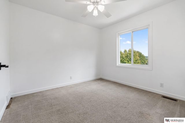 3613 S 155th Street, Omaha, NE 68144