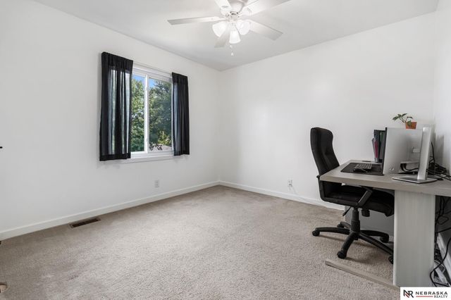 3613 S 155th Street, Omaha, NE 68144