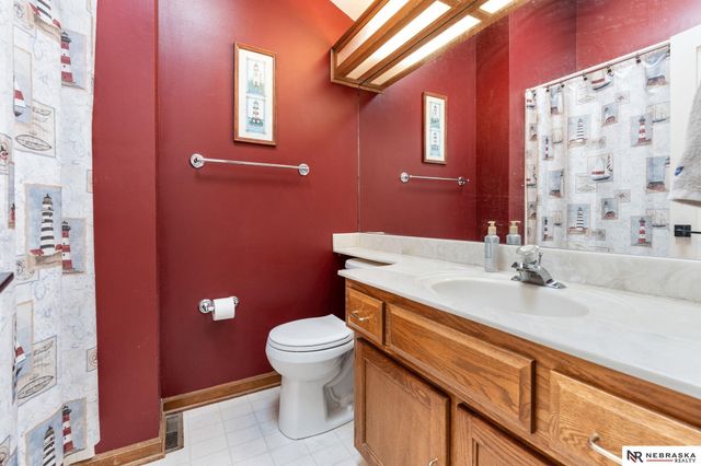 3613 S 155th Street, Omaha, NE 68144