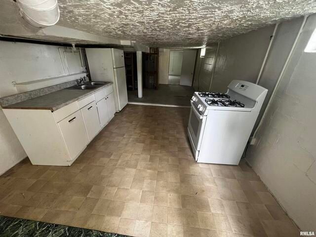 428 7th Street, Moline, IL 61265