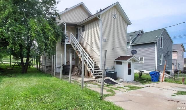 428 7th Street, Moline, IL 61265