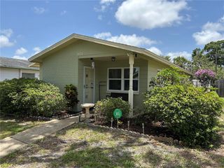 3827 15TH AVENUE N, St Petersburg, FL 33713