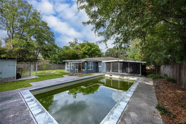 1318 NE 14TH STREET, Gainesville, FL 32601