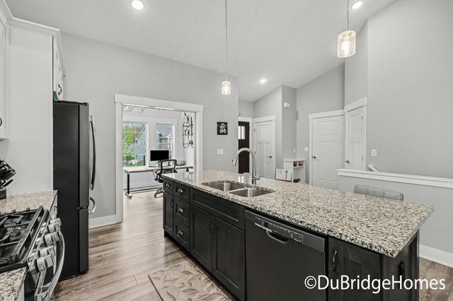 69 Blue Violet Lane NE, Comstock Park, MI 49321