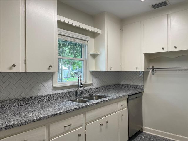 303 S AUDUBON AVENUE, Tampa, FL 33609