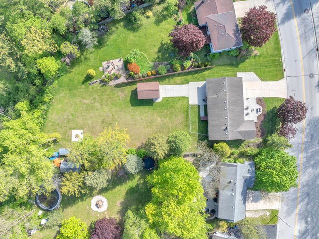 650 Dartmouth DRIVE, Sheboygan Falls, WI 53085