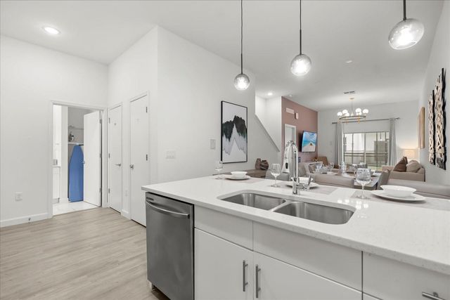 629 TRIKOMO DRIVE, Davenport, FL 33896