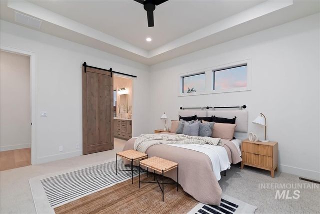 9989 W Bouvardia St, Star, ID 83669