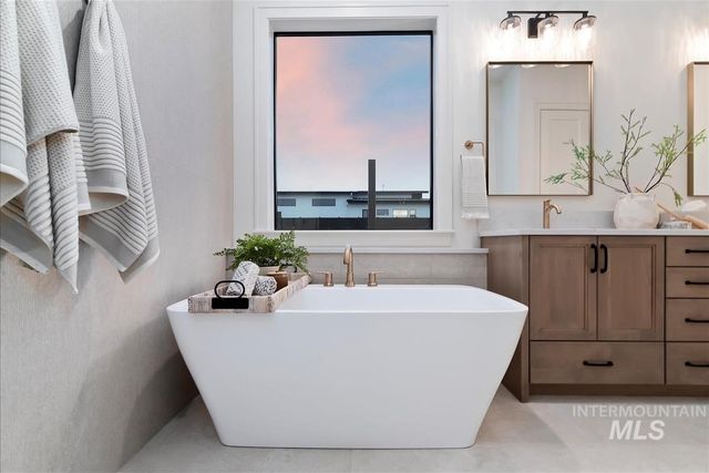 9989 W Bouvardia St, Star, ID 83669