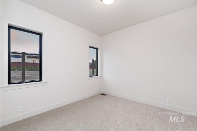 9989 W Bouvardia St, Star, ID 83669