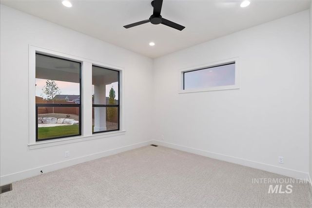 9989 W Bouvardia St, Star, ID 83669