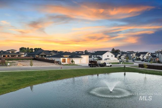 9989 W Bouvardia St, Star, ID 83669